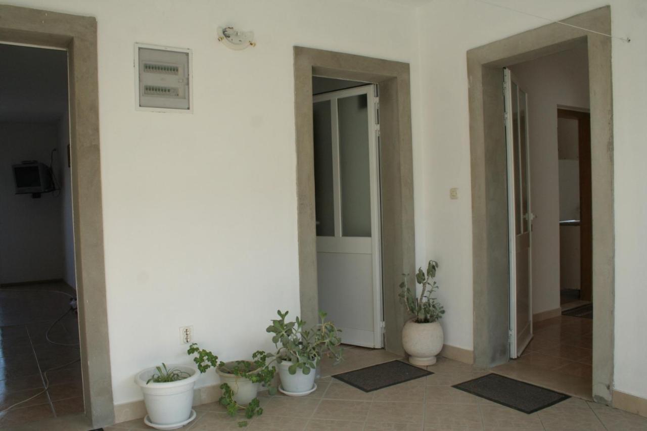 Apartments With A Parking Space Zrnovska Banja, Korcula - 4426 Zrnovo Ngoại thất bức ảnh