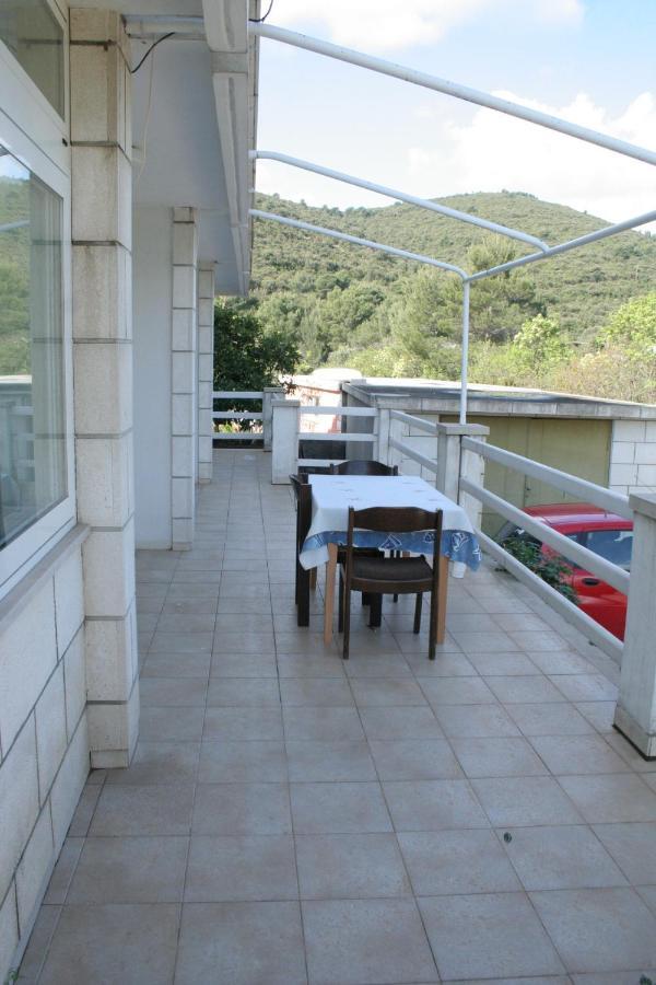 Apartments With A Parking Space Zrnovska Banja, Korcula - 4426 Zrnovo Ngoại thất bức ảnh